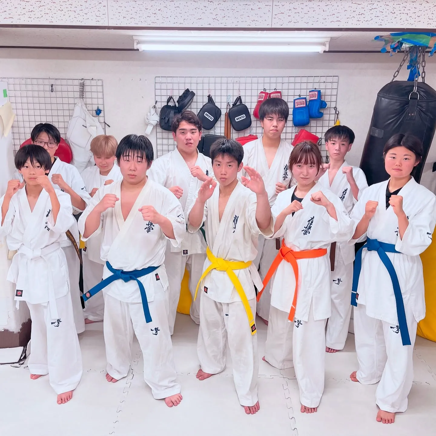 今日の一般部は東南支部から出稽古の若者が来ました!