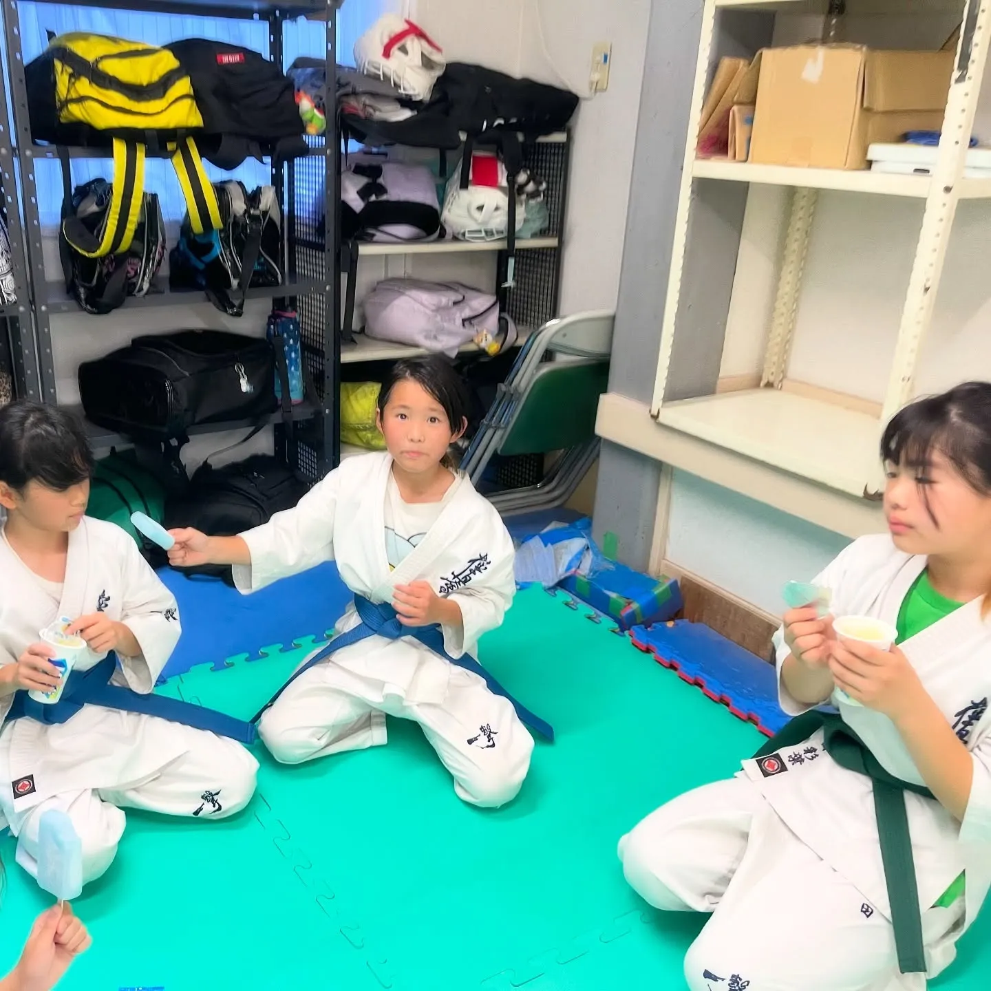 昔は女子が1人もいないときもありました。