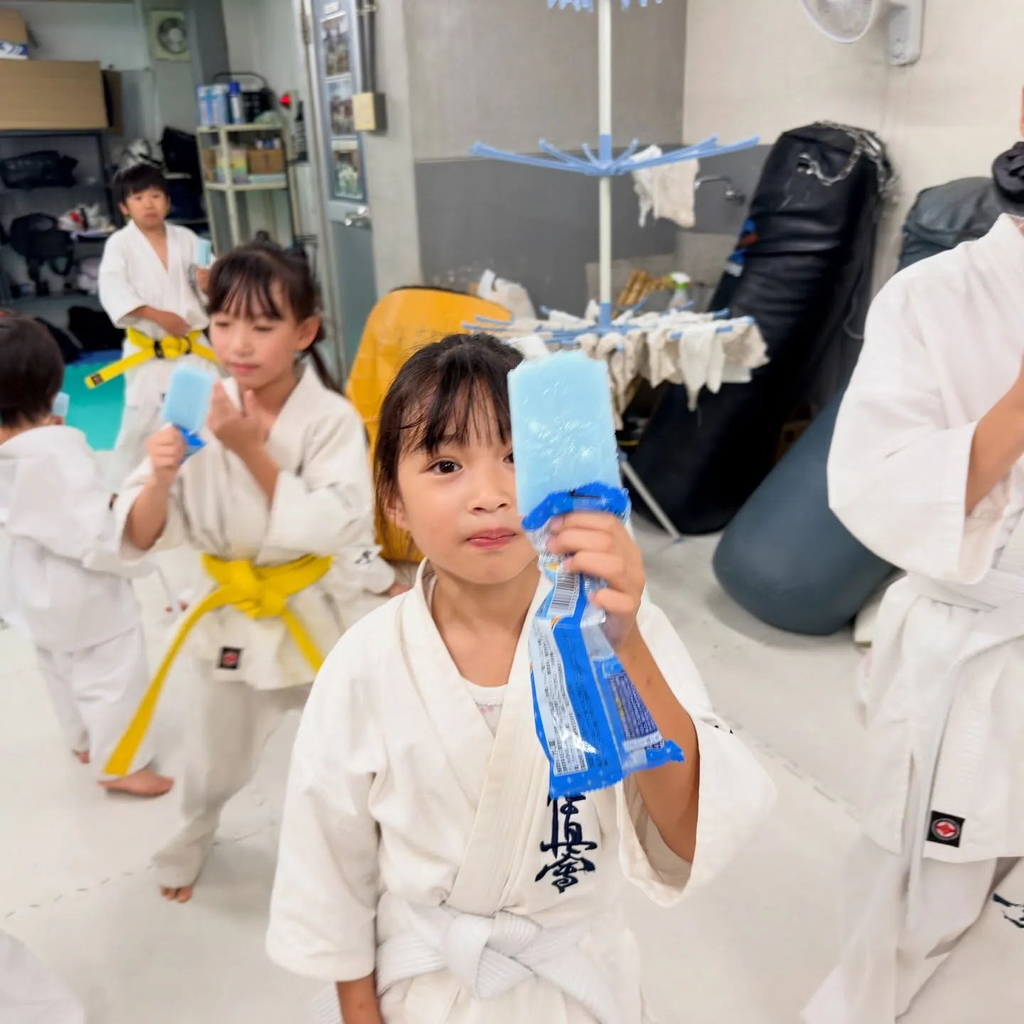 今年最後のガリガリ君だろうな。