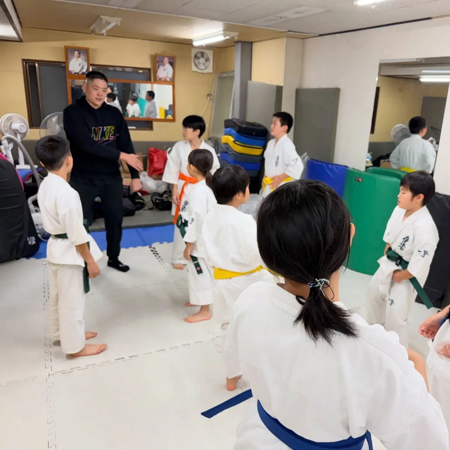 今日は千葉から荒田支部長が来ました！