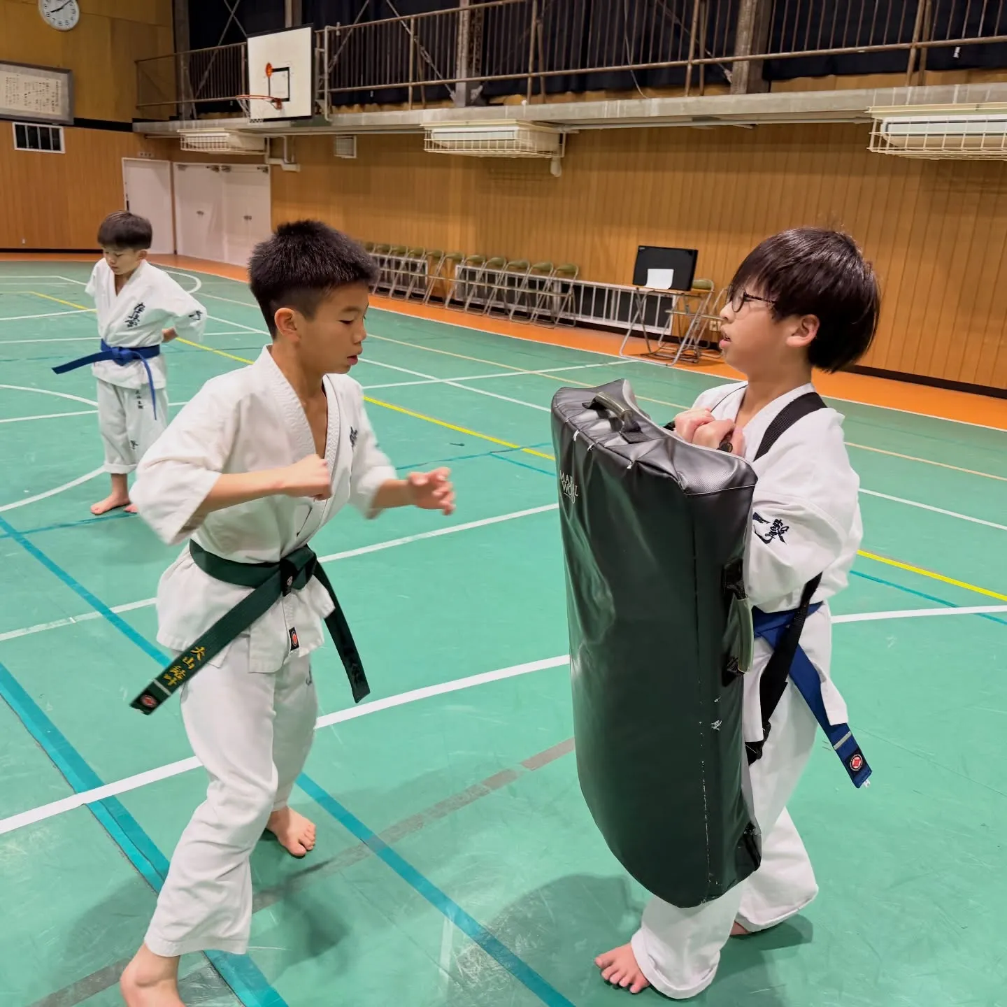 目標に向かって頑張ってます！