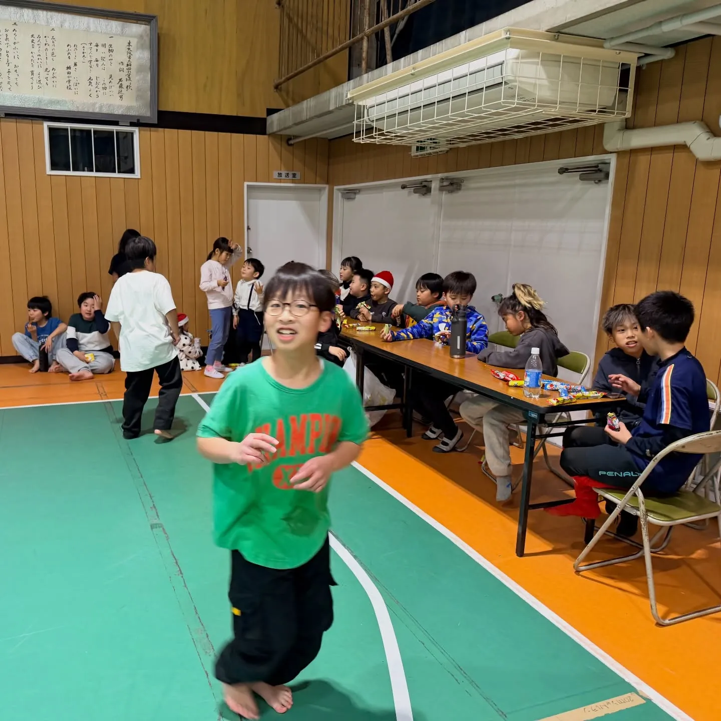 うちはクリスマス会はしませんが、ドッチボール大会はやります!