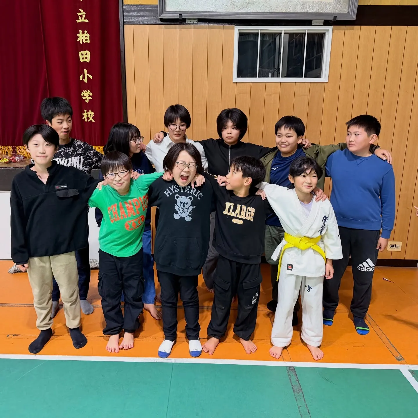 うちはクリスマス会はしませんが、ドッチボール大会はやります!