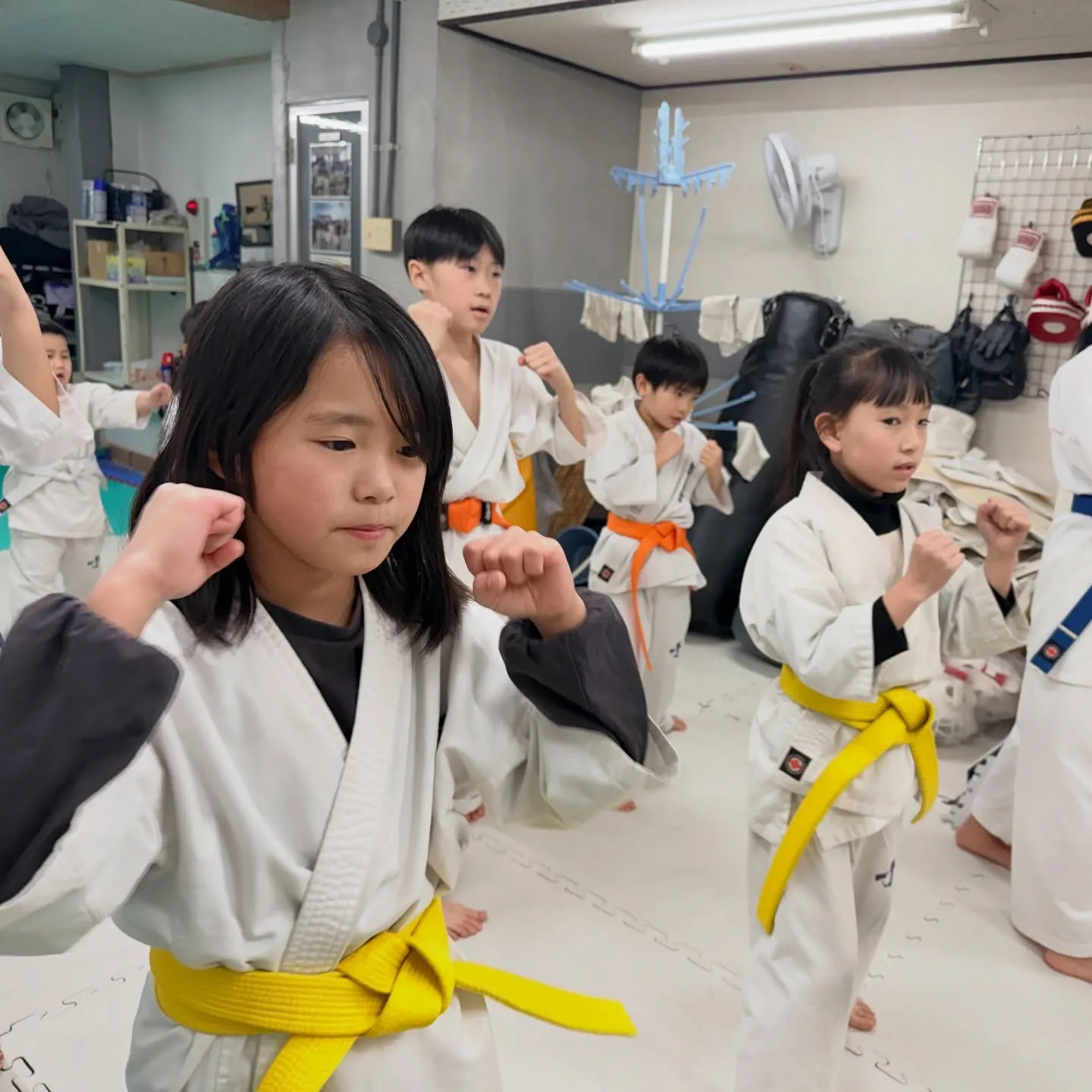 寒かった1日でしたが、子供は元気です。