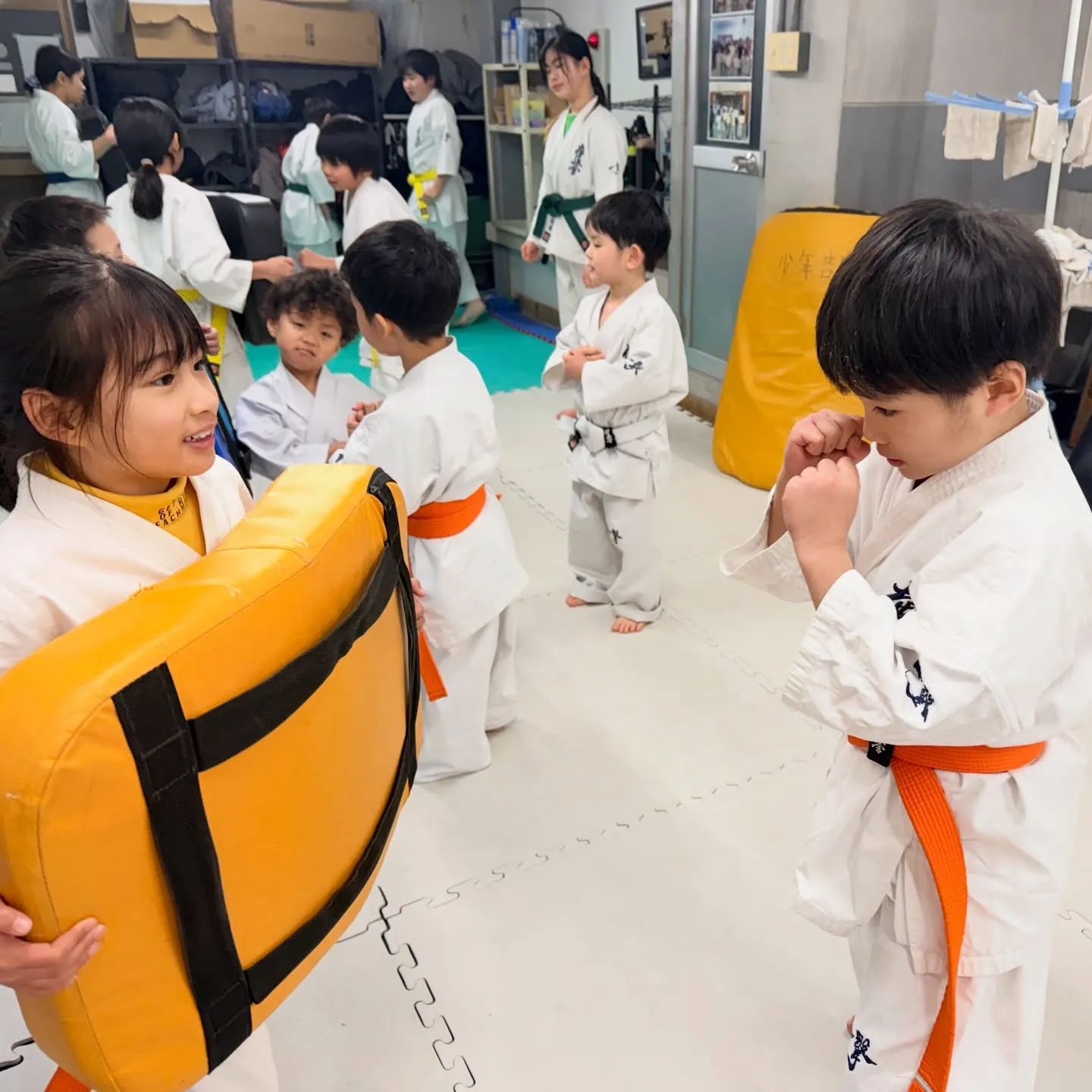 寒い日が続きますが、みんな頑張ってます！