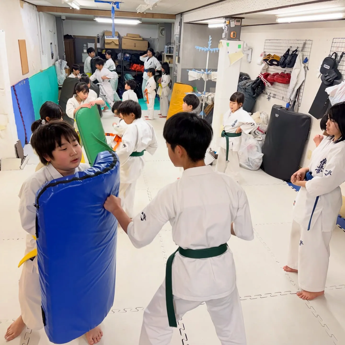 寒い日が続きますが、みんな頑張ってます！