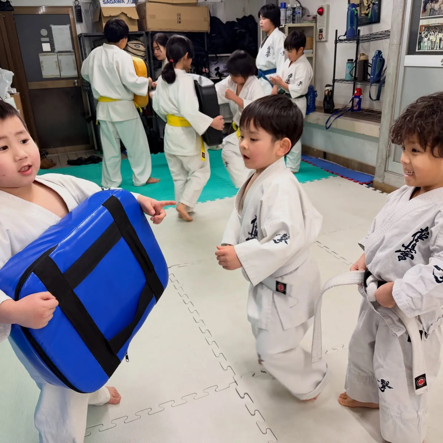 毎日毎日寒さとの戦いです！