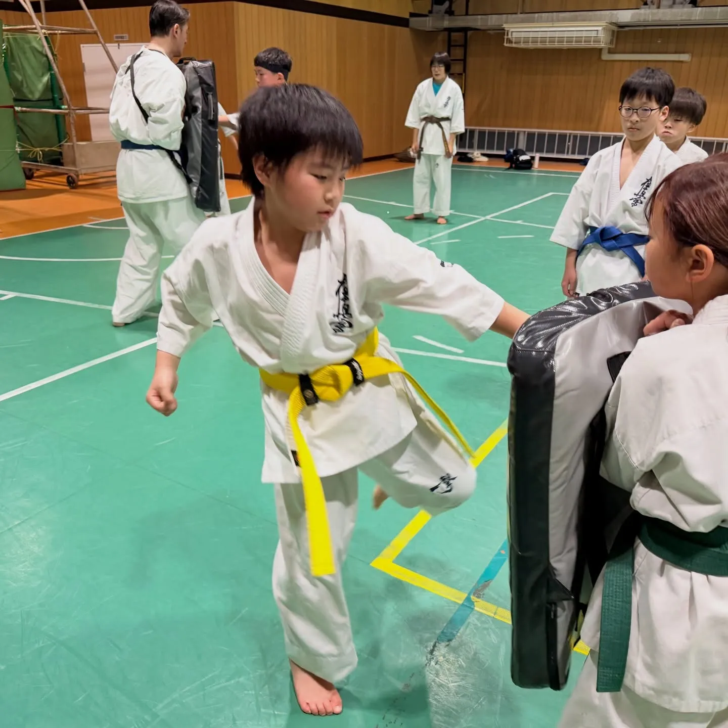 頑張ってます！押忍！