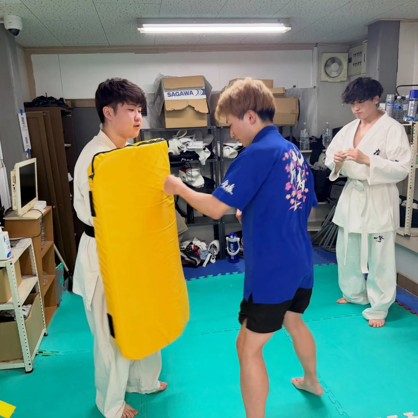 今日も近大生が体験に来てくれました！