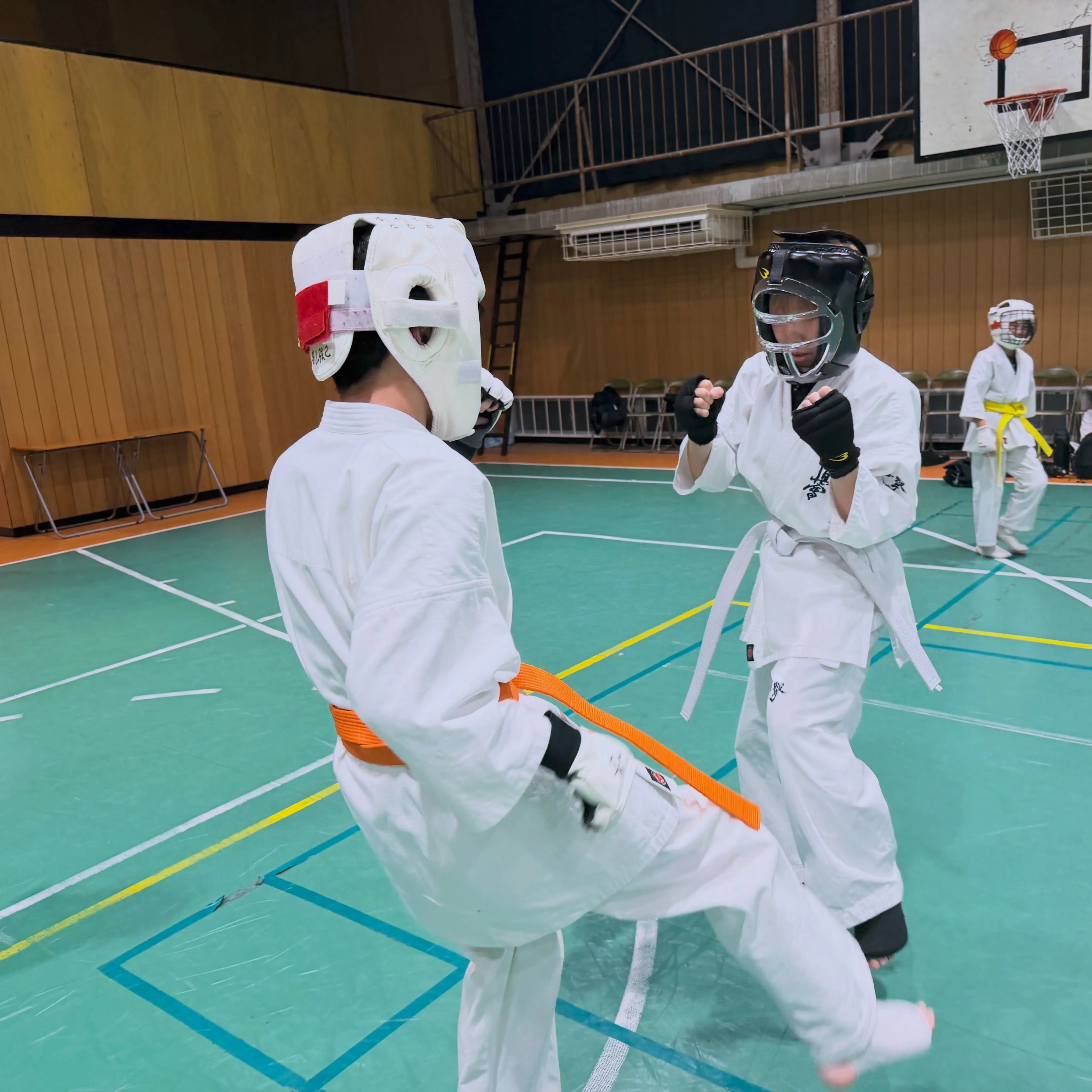 火、金の学校の稽古は少年一般合同です！