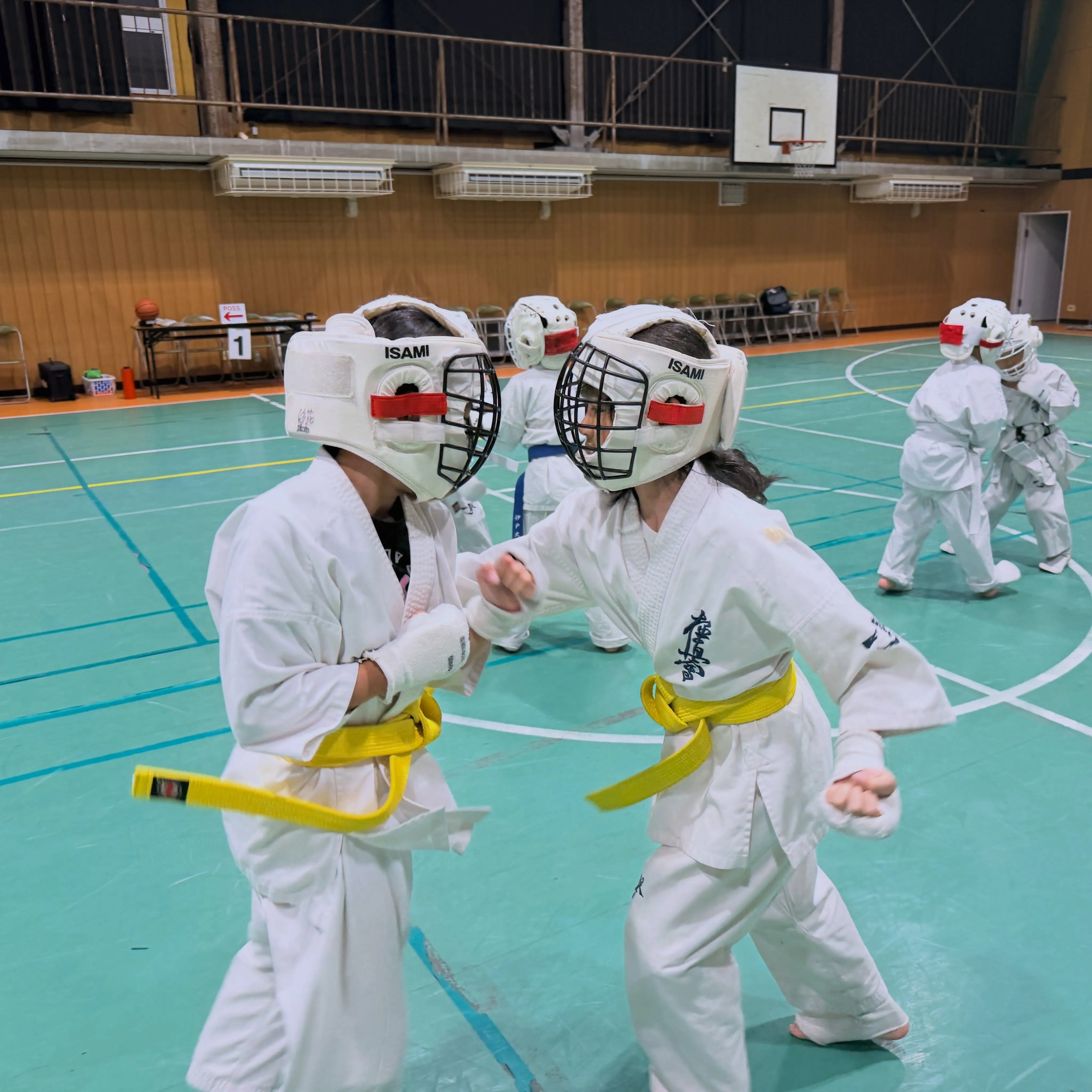 火、金の学校の稽古は少年一般合同です！