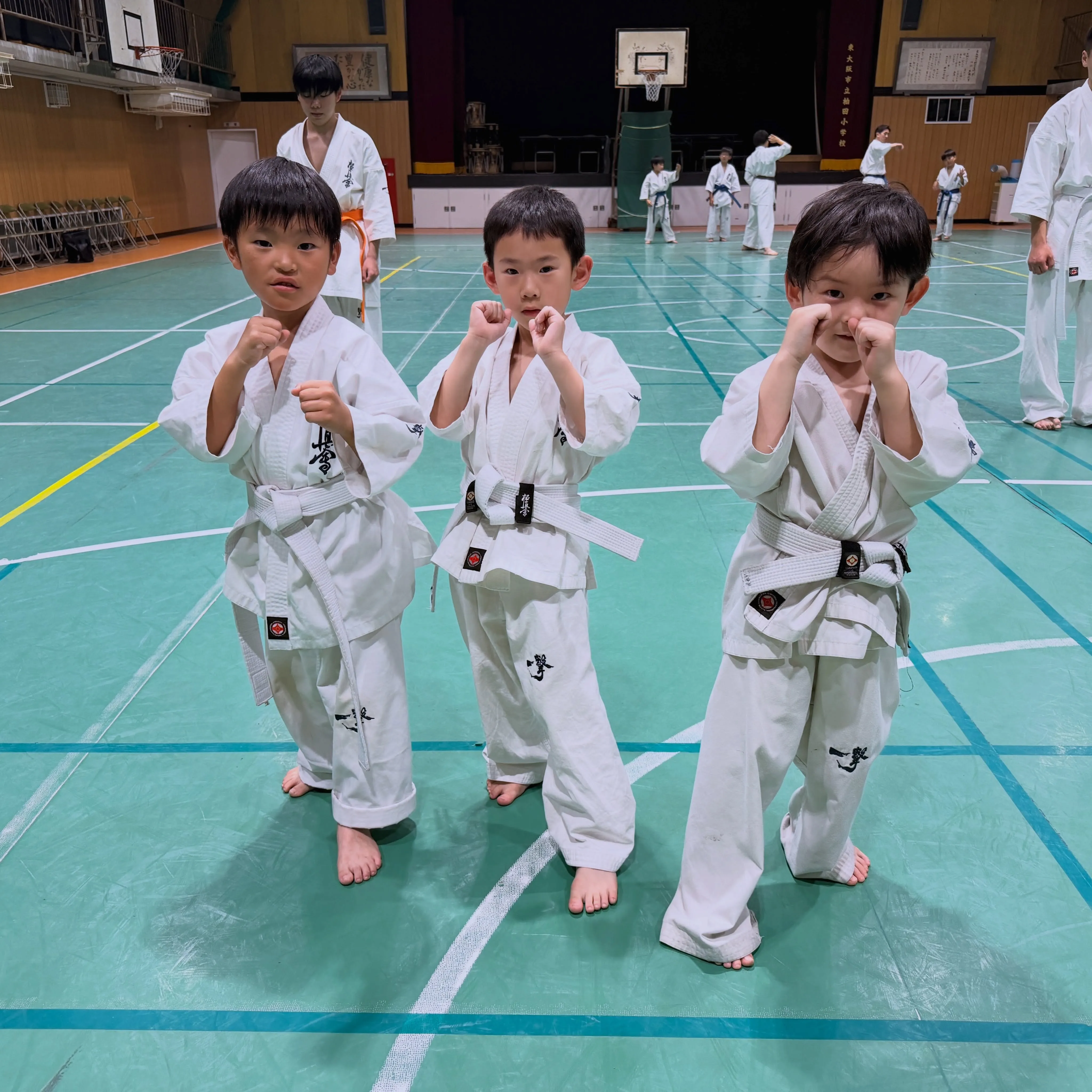 小学生低学年！稽古に励んでいます！
