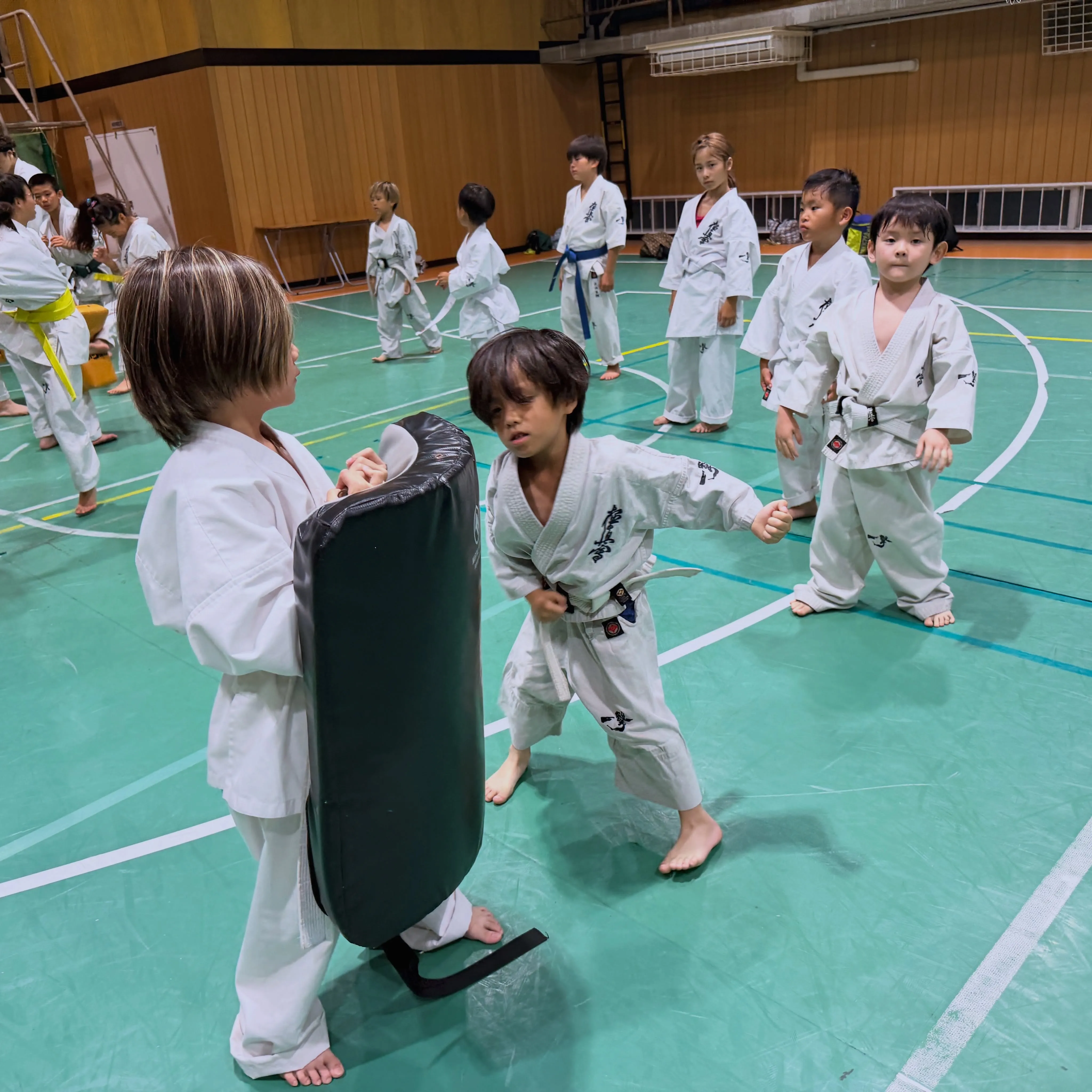 目標に向かってみんな頑張ってます！